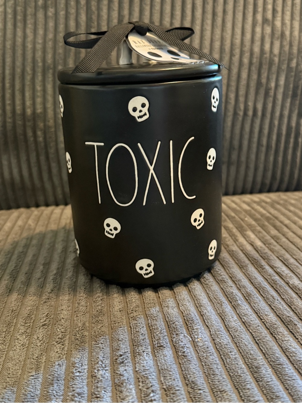 Rae Dunn TOXIC Jar w/ Lid & Skull 💀 Pattern- Black & White NWT